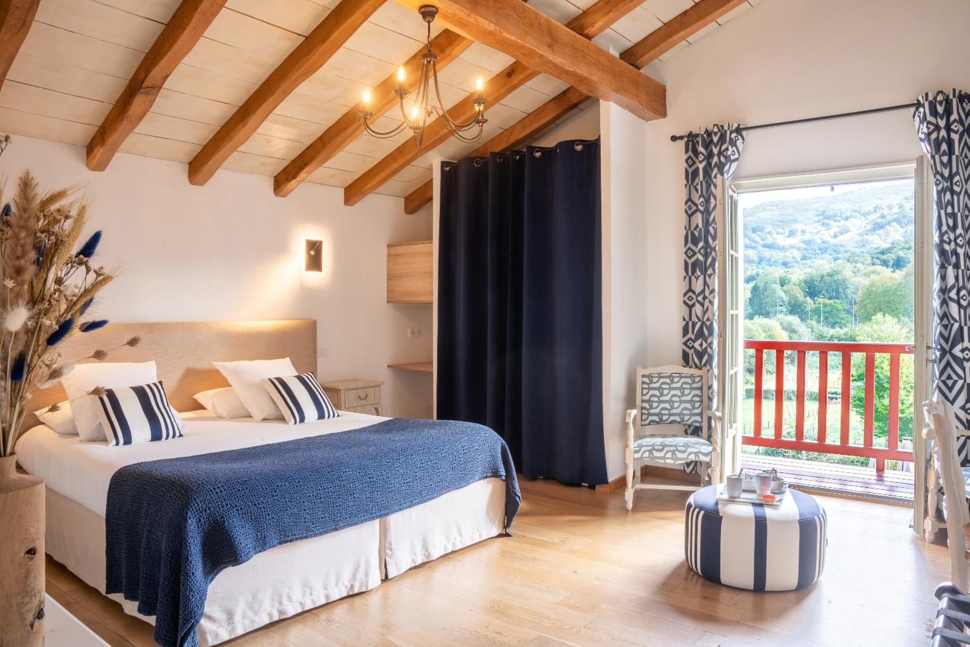 Hotel Restaurant & Spa La Maison Oppoca Эноа Номер фото