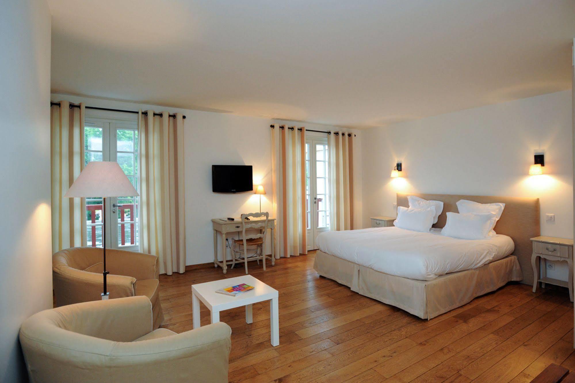 Hotel Restaurant & Spa La Maison Oppoca Эноа Экстерьер фото